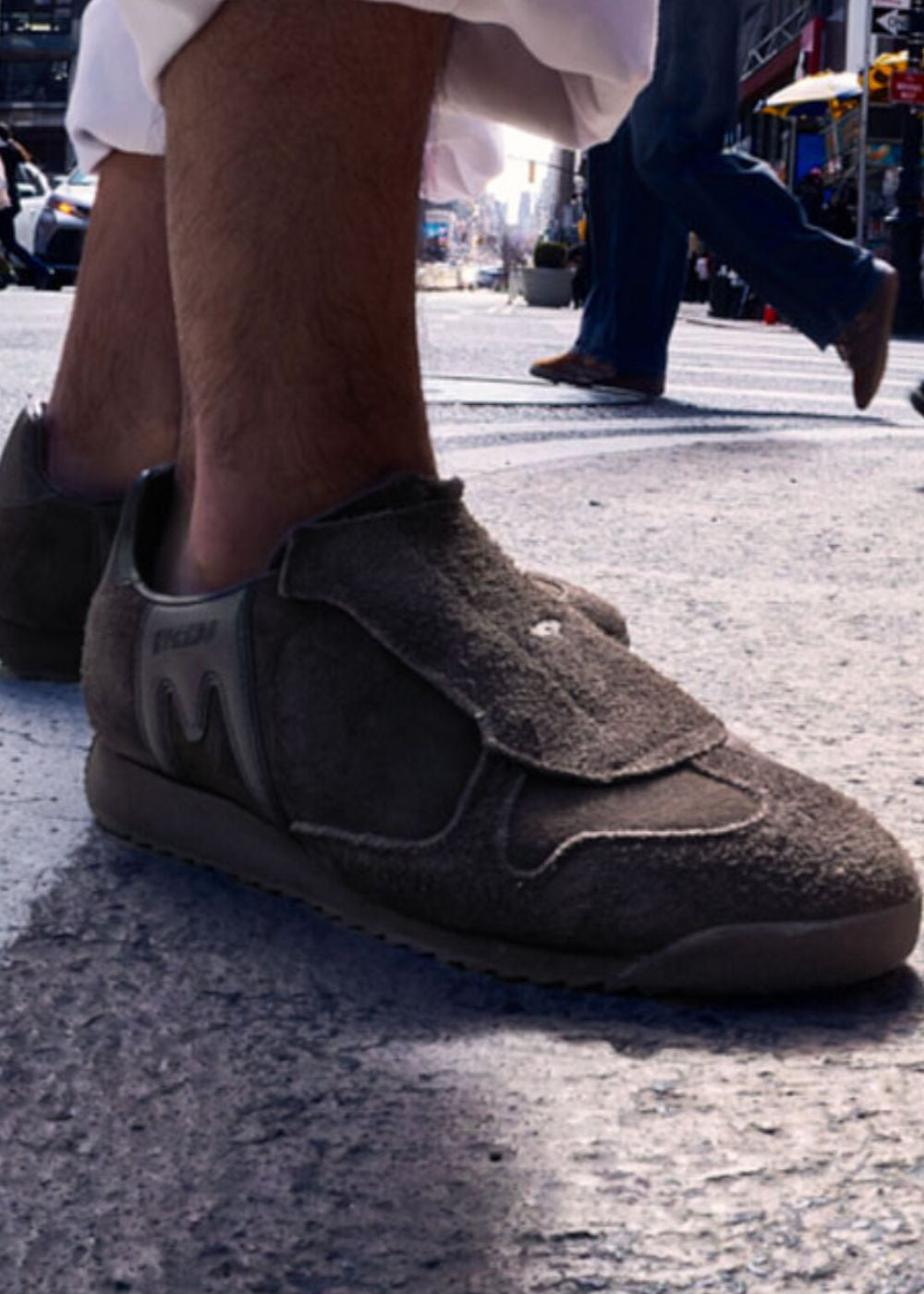 KARHU x Engineered Garments Mestari Slip-On Chocolate / Chocolate