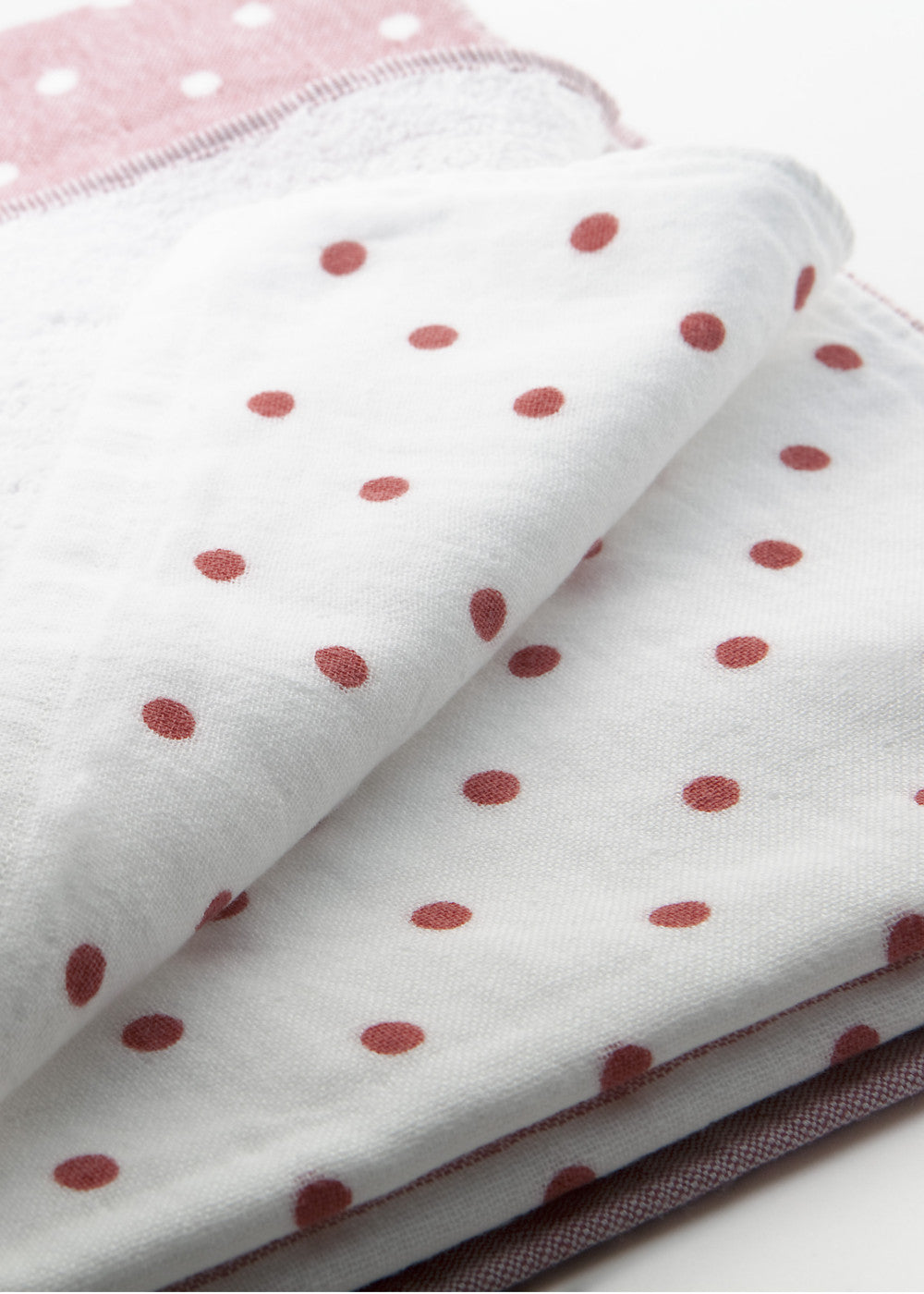 5 Trees Polka Dot Chambray Bath Towel