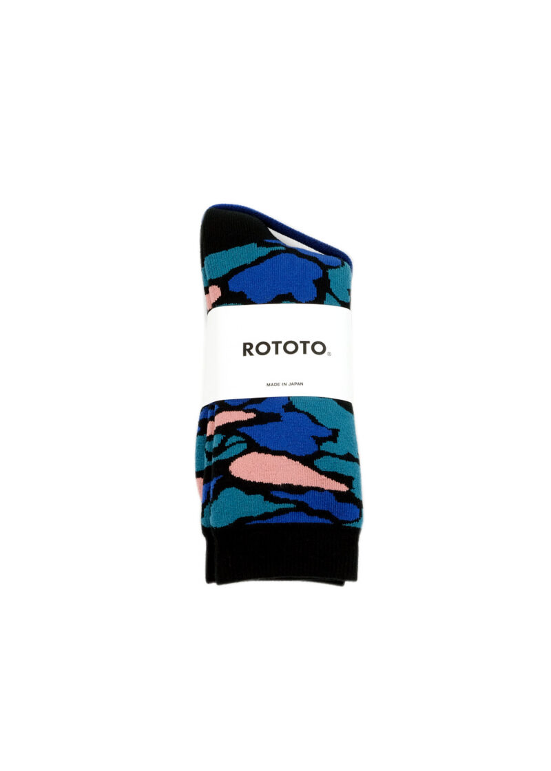 Rototo-pile-camo-crew-socks-multi-01